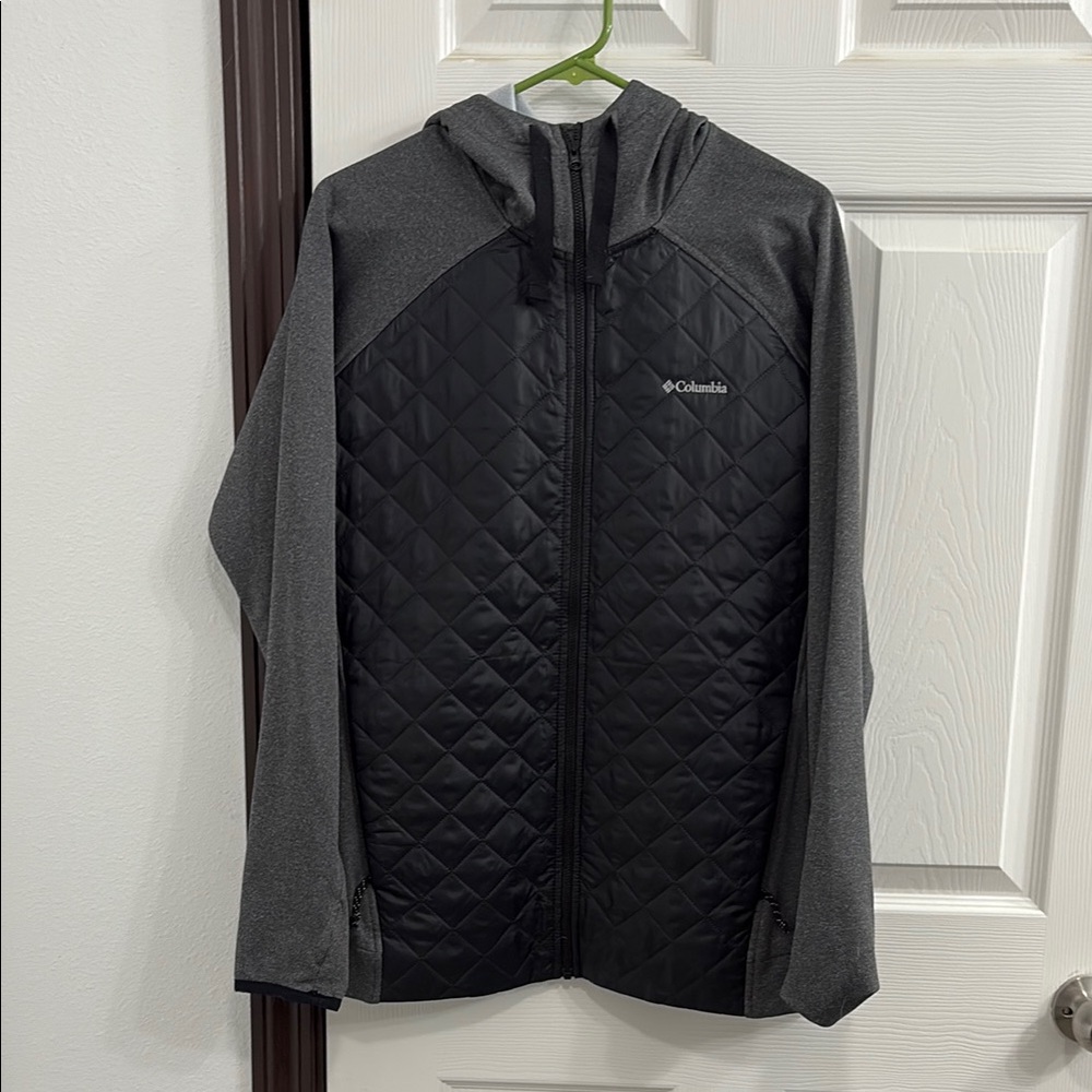 Columbia Black and Gray Quilted Jacket